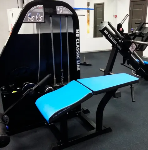 Сгибание ног лежа MB Barbell MB 3.21