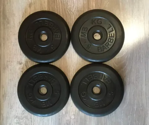 Диск обрезиненный черного цвета, 51 мм МВ Barbell MB-PltB51-5